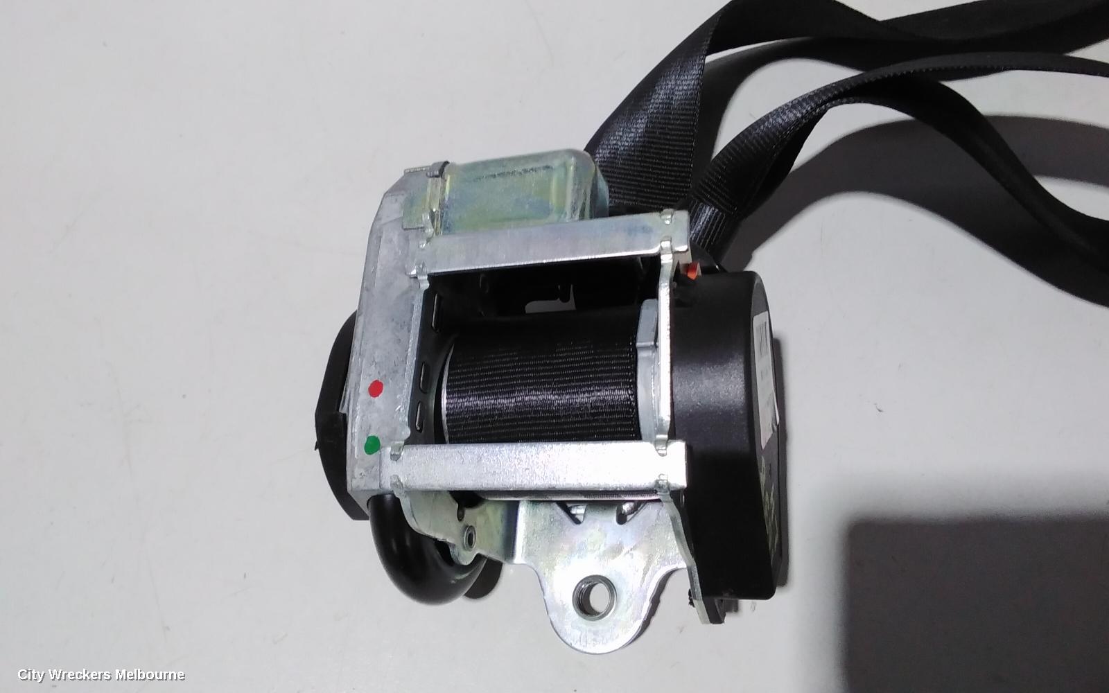 LAND ROVER RANGEROVER EVOQUE SEATBELT/STALK, LH FRONT, SEAT BELT ONLY, 5DR WAGON, POWER SEAT TYPE, L538, 11/2011 - 01/2019 - Image 3