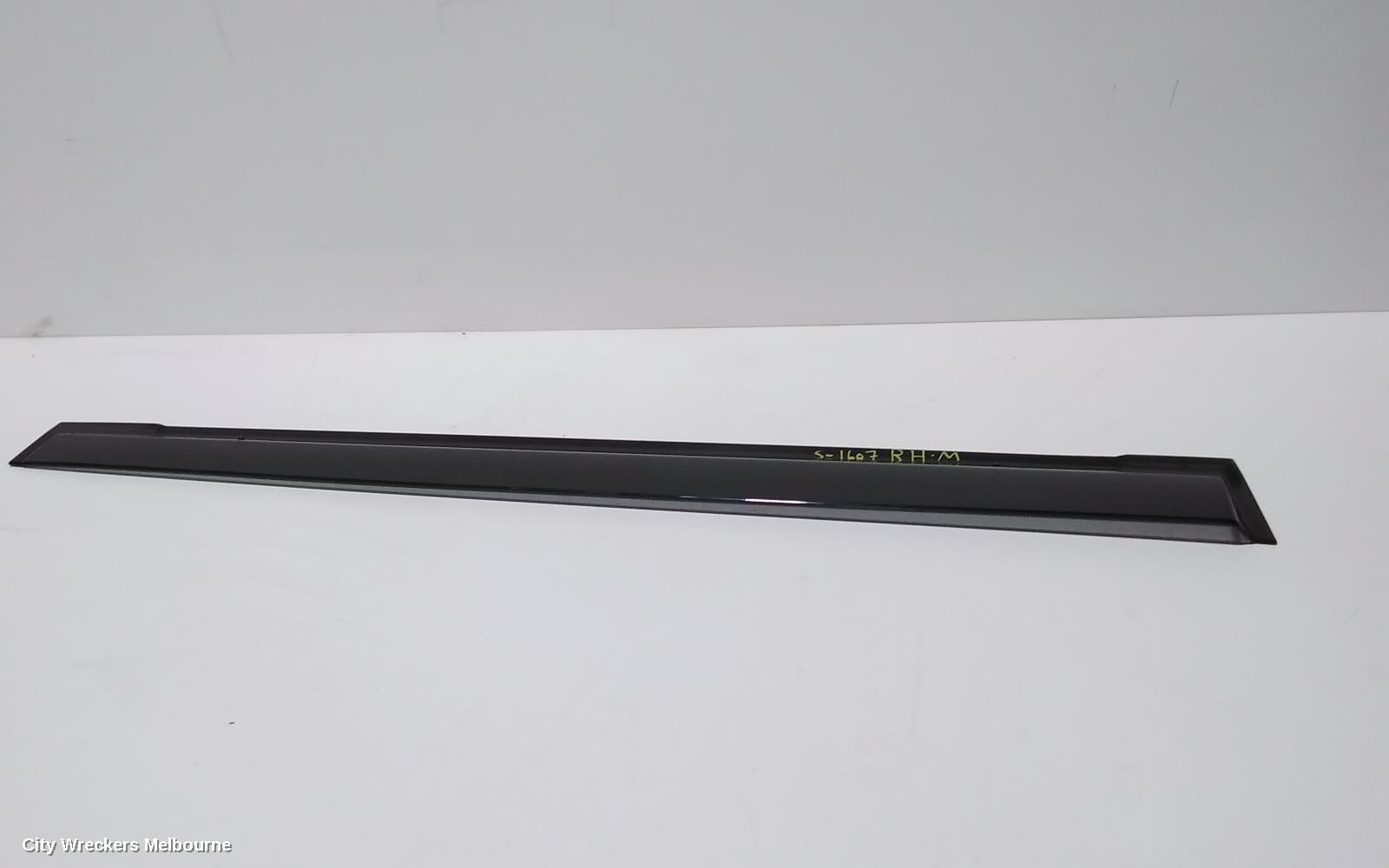 HONDA ODYSSEY WEATHER SHIELD - Image 1