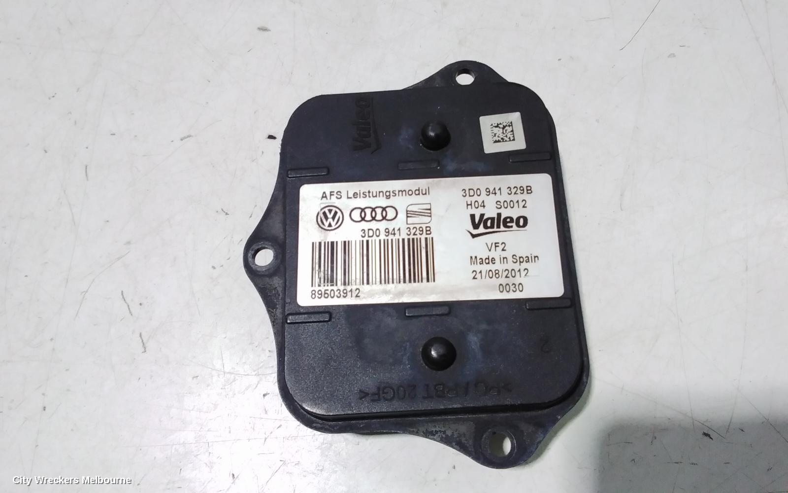 VOLKSWAGEN PASSAT RIGHT HEADLAMP, 3CC, SEDAN, XENON TYPE. 03/2012 - 12/2016 - Image 3