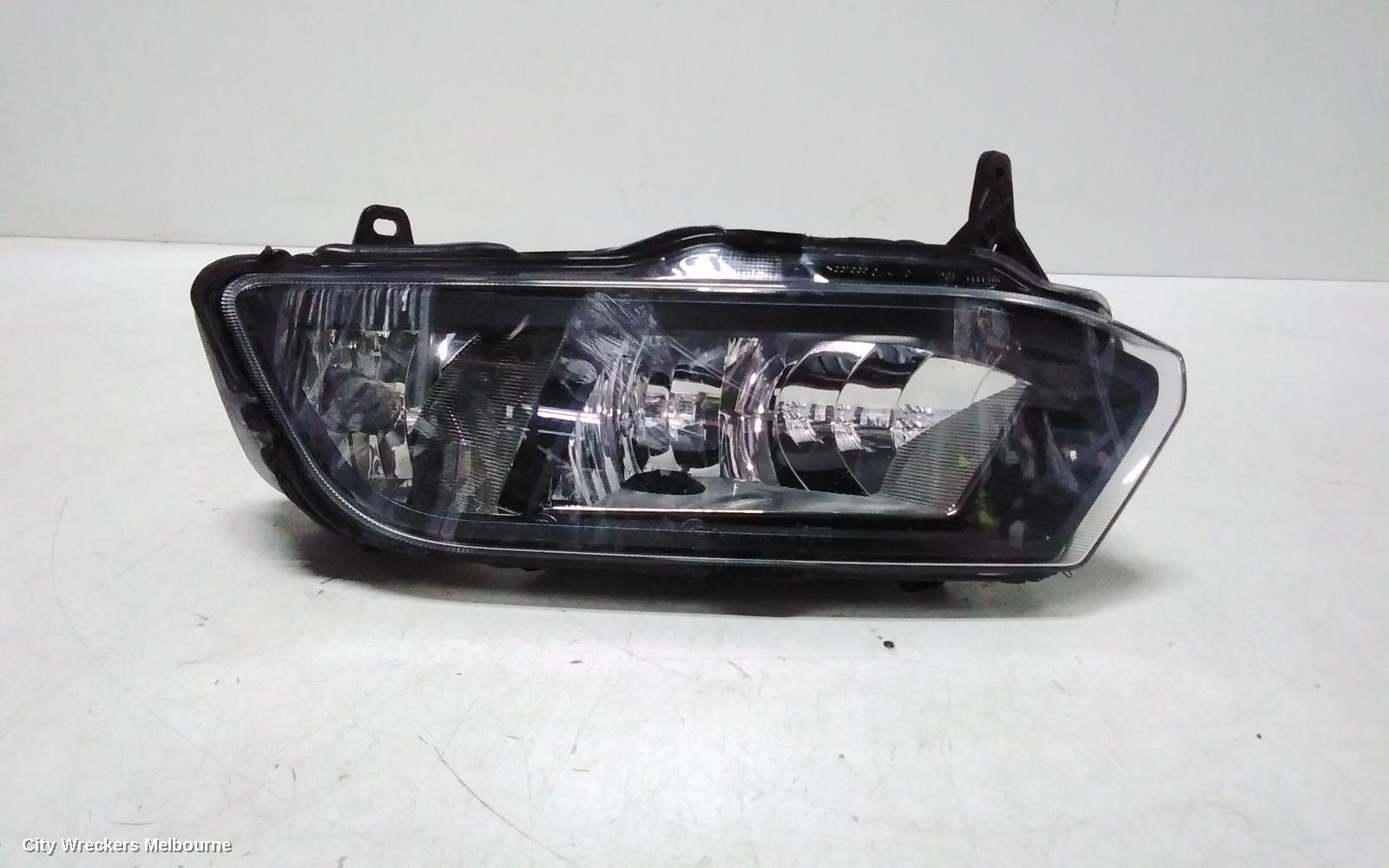 VOLKSWAGEN POLO LEFT INDICATOR/FOG/SIDE, BUMPER FOGLAMP, 6R, 05/2014 - 09/2017 - Image 3