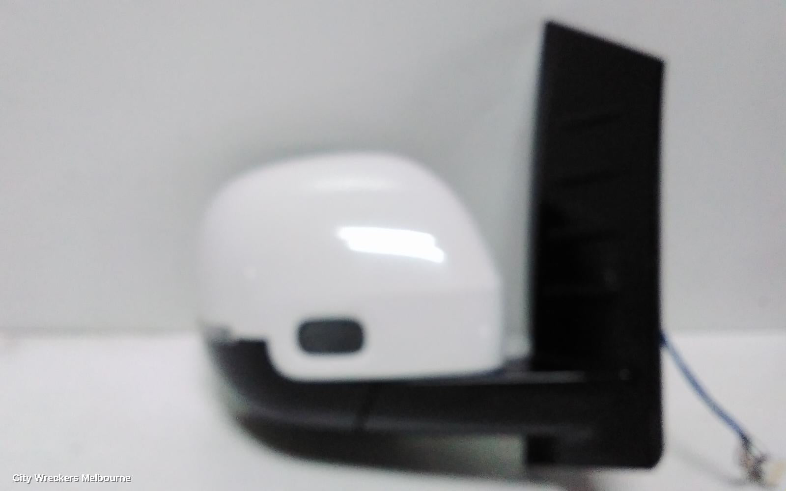 HYUNDAI STARIA RIGHT DOOR MIRROR, US4, COLOUR CODED, W/ AUTO POWER FOLD, HEATED, BLIND SPOT, NON CAMERA TYPE, 04/2021 ONWARDS - Image 3