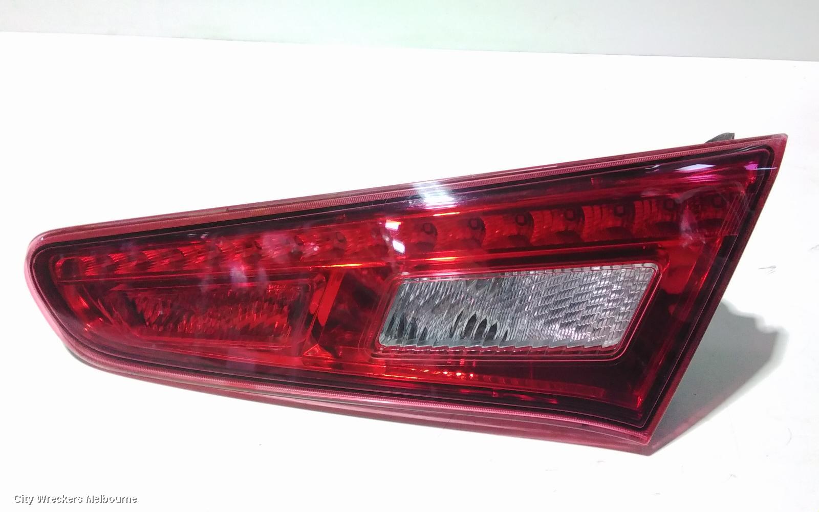 ALFA ROMEO GIULIETTA REAR GARNISH, RH SIDE, 940 SERIES, 06/2011 ONWARDS - Image 2
