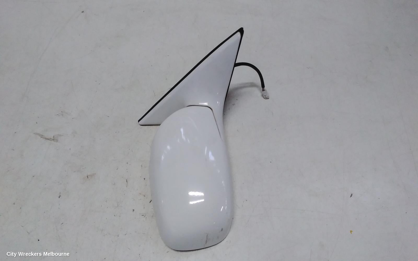TOYOTA CAMRY RIGHT DOOR MIRROR, SK36, COLOUR CODED, 08/2002 - 05/2006 - Image 1