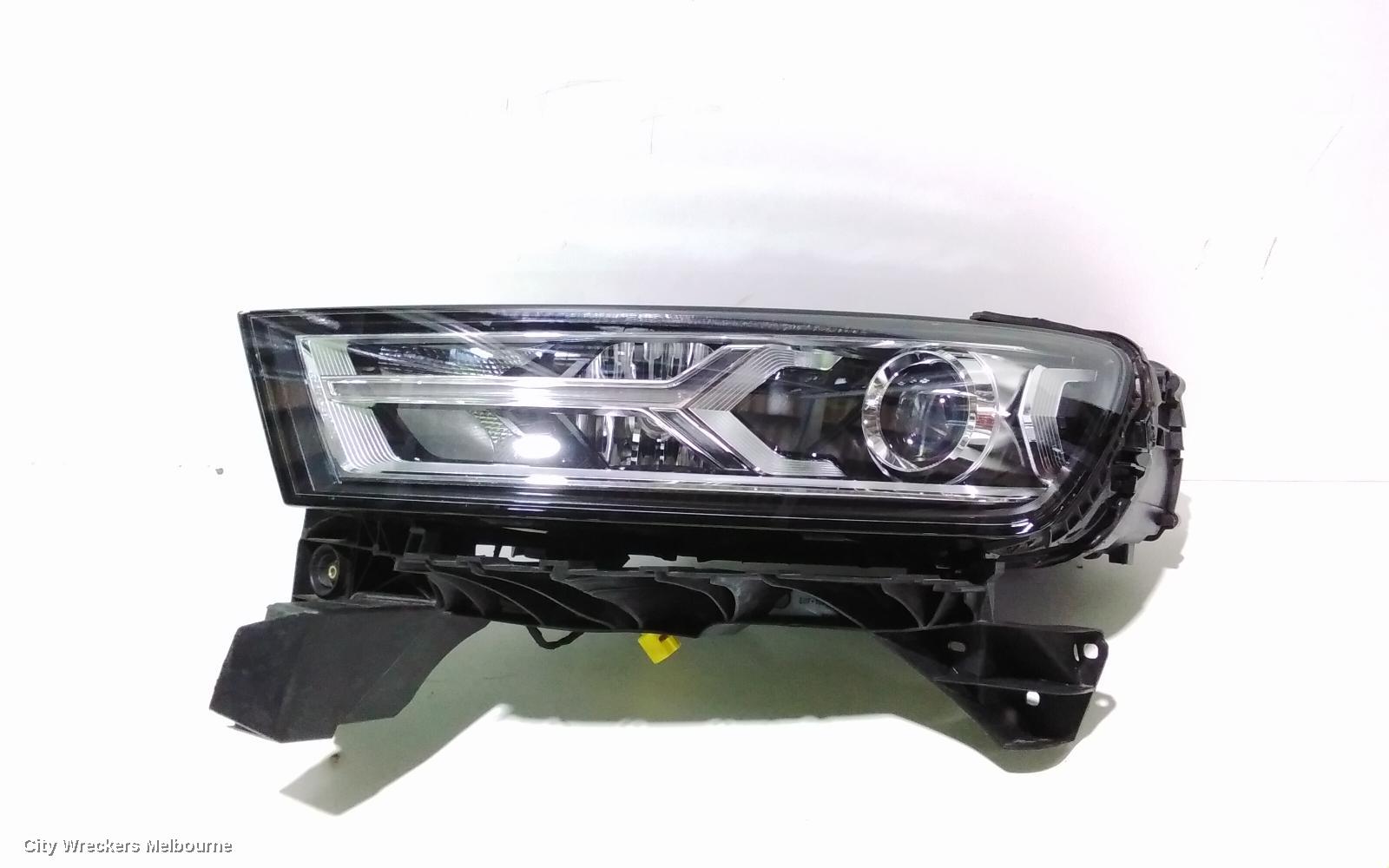 AUDI Q7 LEFT HEADLAMP, 4M, XENON TYPE, 09/2015 - 03/2020 - Image 1