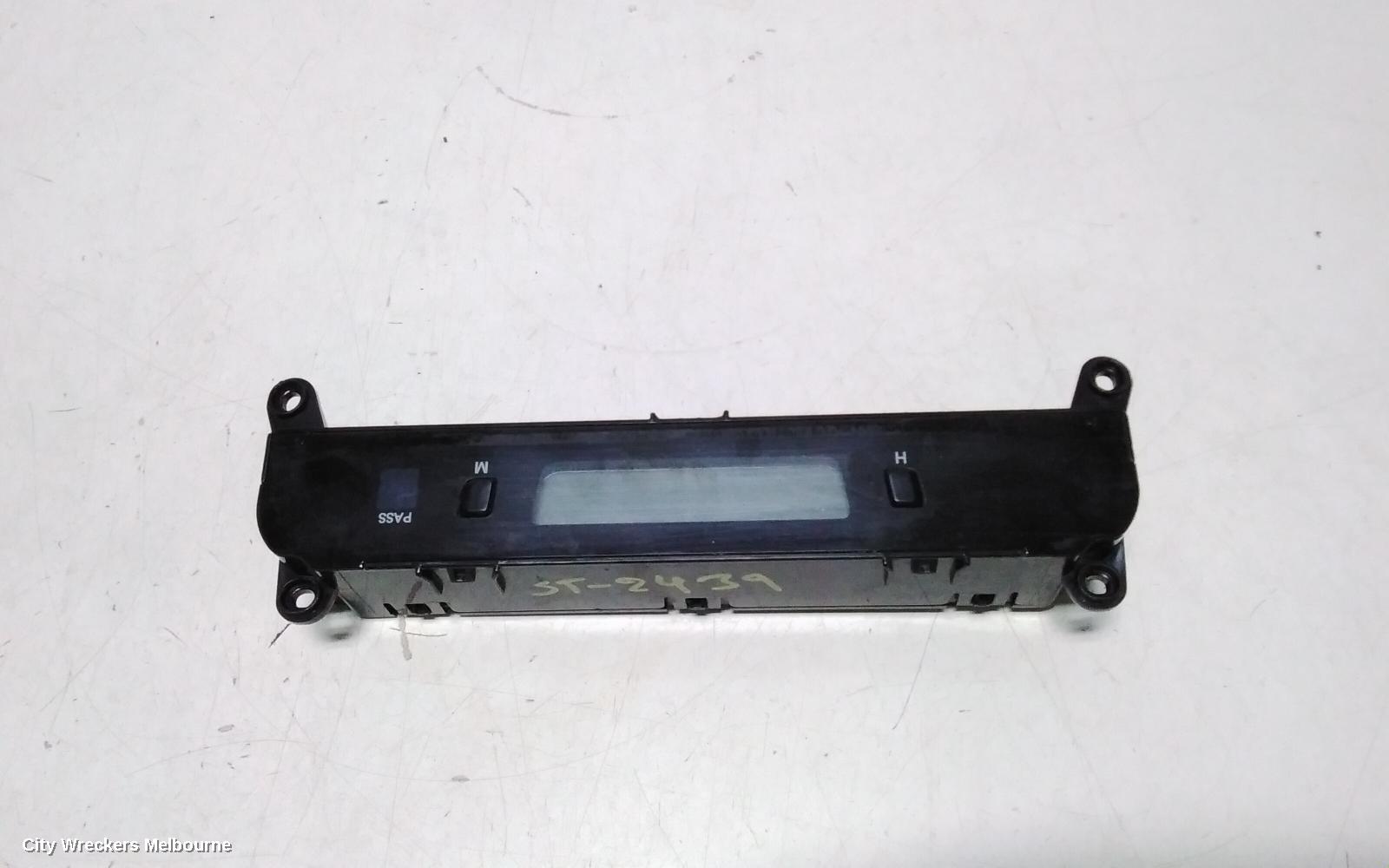 HYUNDAI I45 CLOCK, YF, 02/2010 - 05/2014 - Image 2