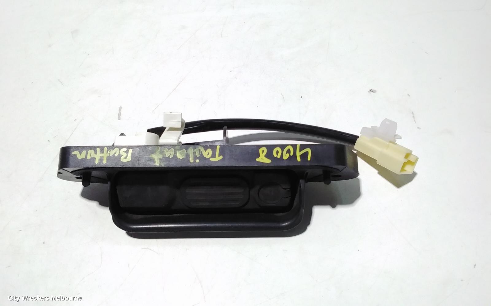 PEUGEOT 4008 TAILGATE HANDLE, 05/2012 - 12/2017 - Image 1