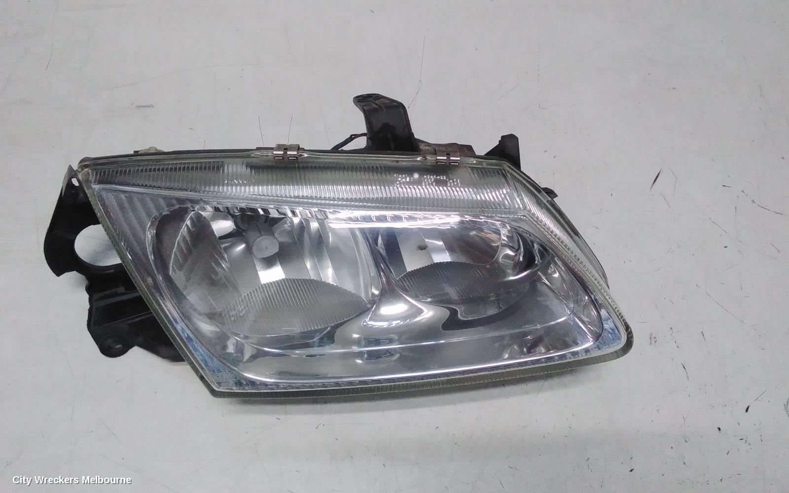 NISSAN PULSAR RIGHT HEADLAMP, N16, HATCH, SEPARATE H/LAMP + C/LIGHT, 06/2001 - 07/2003 - Image 1