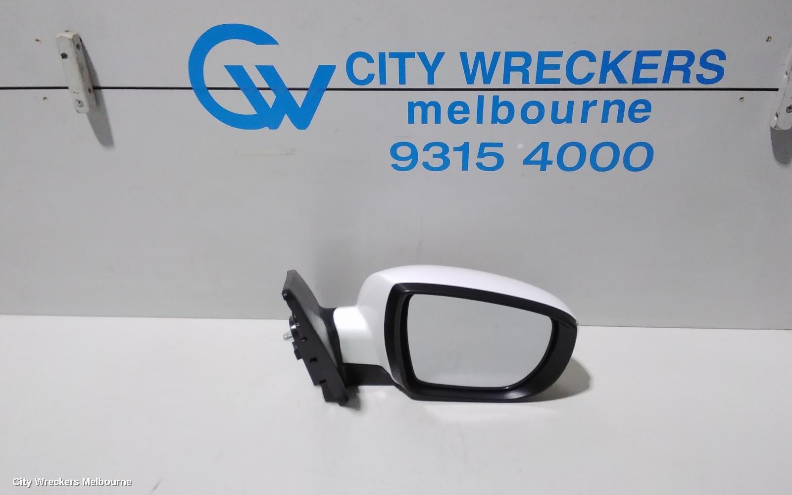 HYUNDAI IX35 RIGHT DOOR MIRROR, LM SERIES, POWER FOLD (8 PIN), 11/2009 - 01/2016 - Image 1