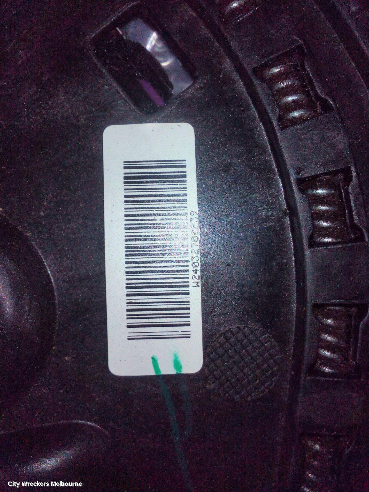 MAHINDRA XUV700 ROOF GLASS/SUNROOF/T, W601, 01/2023 ONWARDS - Image 3