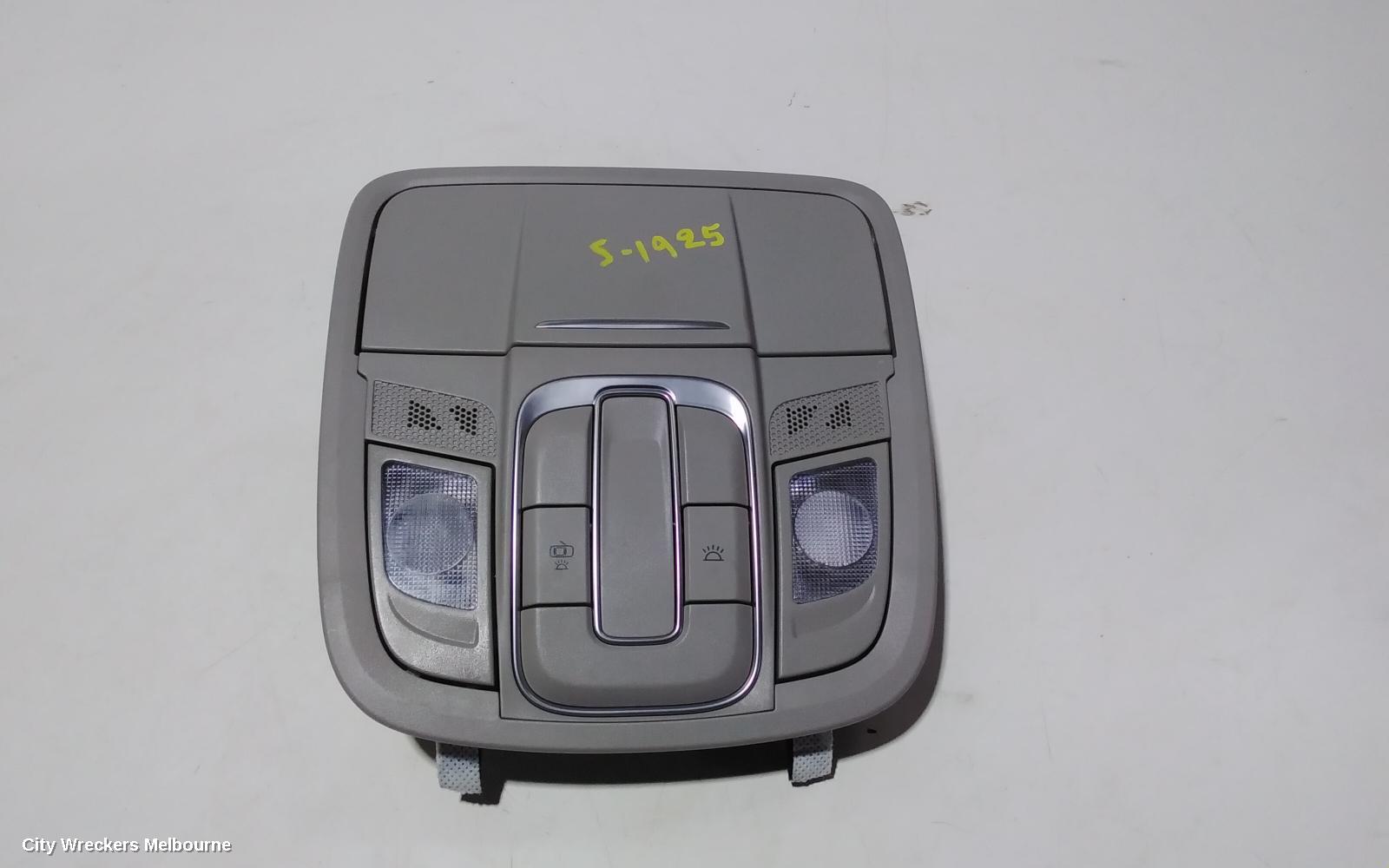 HYUNDAI SANTA FE COURTESY LIGHT, FRONT, W/ SUNROOF SWITCH, W/ SUNGLASS HOLDER TYPE, TM, 03/2018 ONWARDS - Image 1