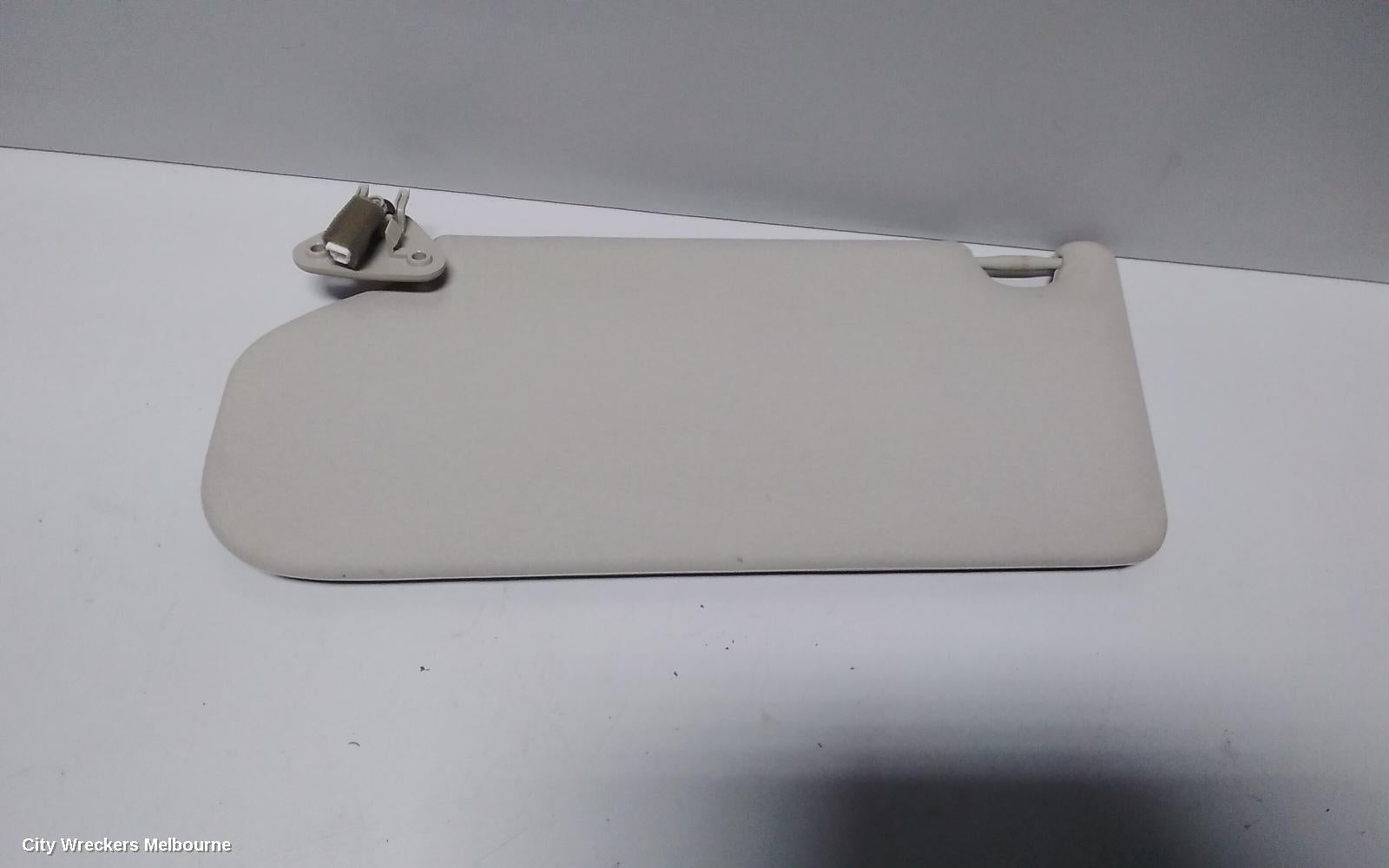 MITSUBISHI OUTLANDER SUNVISOR, ZJ, RH SIDE, 10/2012 - 03/2015 - Image 3