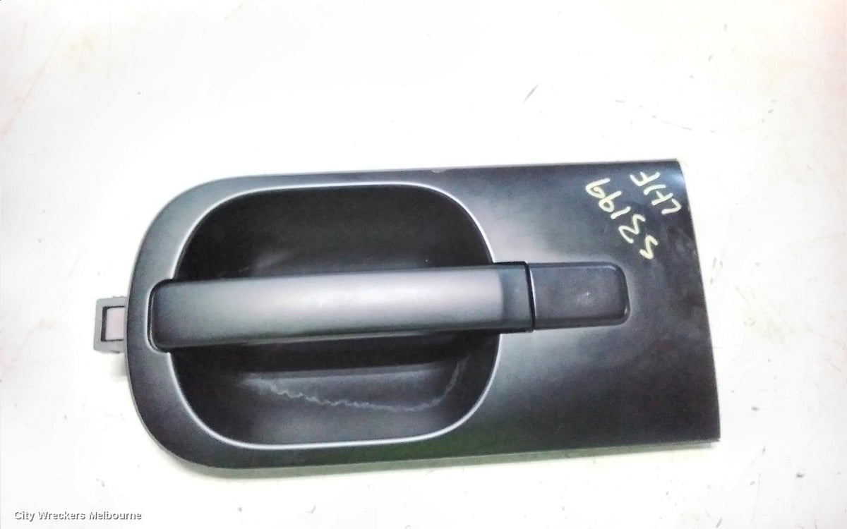 HYUNDAI ILOAD/IMAX DOOR HANDLE, OUTER, LH FRONT, BLACK, TQ, 11/2007 - 03/2021 - Image 1