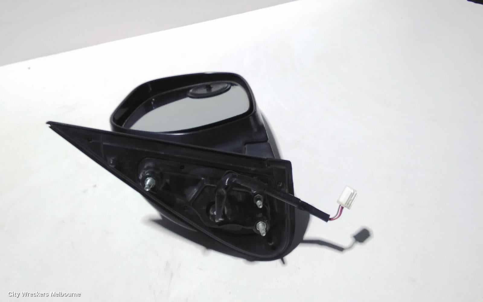 TOYOTA HIACE RIGHT DOOR MIRROR, TRH/KDH, POWER, BLACK (3 WIRE), 03/2005 - 01/2014 - Image 3
