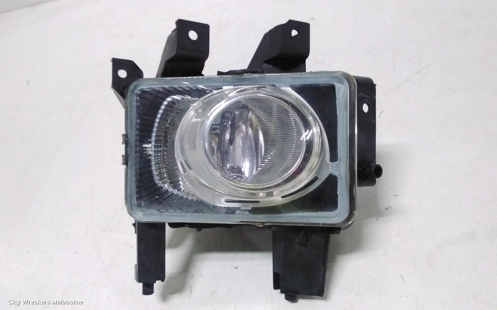 HOLDEN ASTRA RIGHT INDICATOR/FOG/SIDE, AH, BUMPER FOGLAMP, 04/2007 - 08/2009 - Image 2