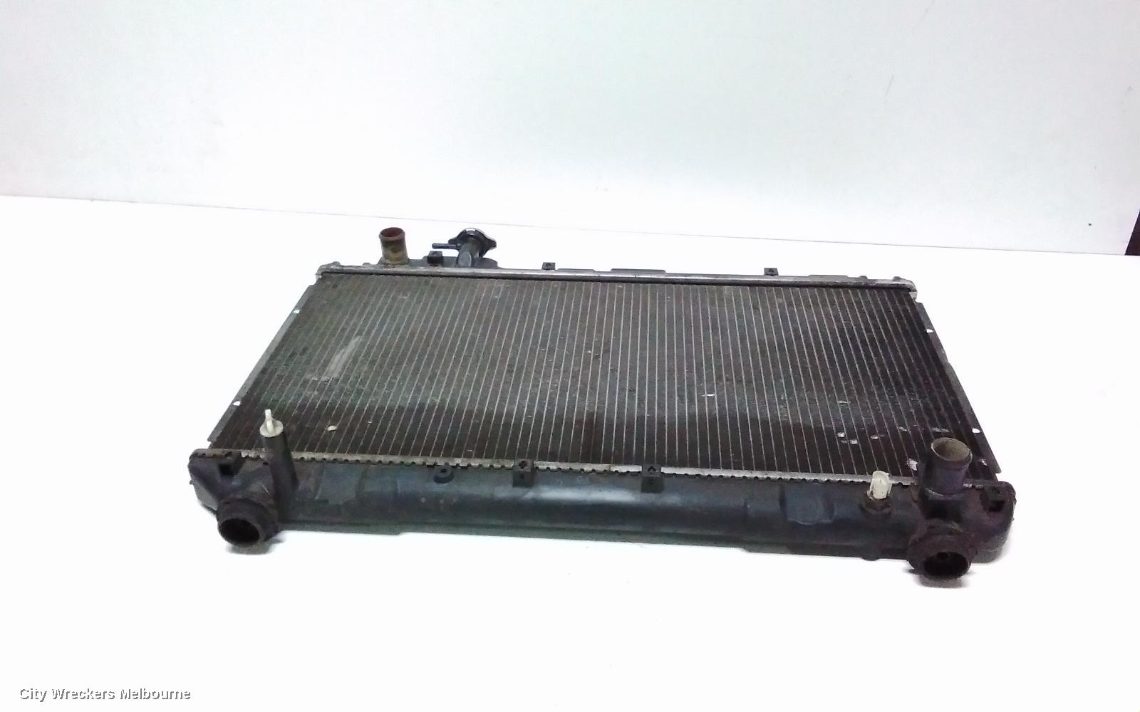 TOYOTA RAV4 RADIATOR, MANUAL, 2.0, 1AZ-FE, STRAIGHT OUTLET TYPE, ACA2#R, 07/2000 - 06/2003 (AUS ONLY) - Image 3