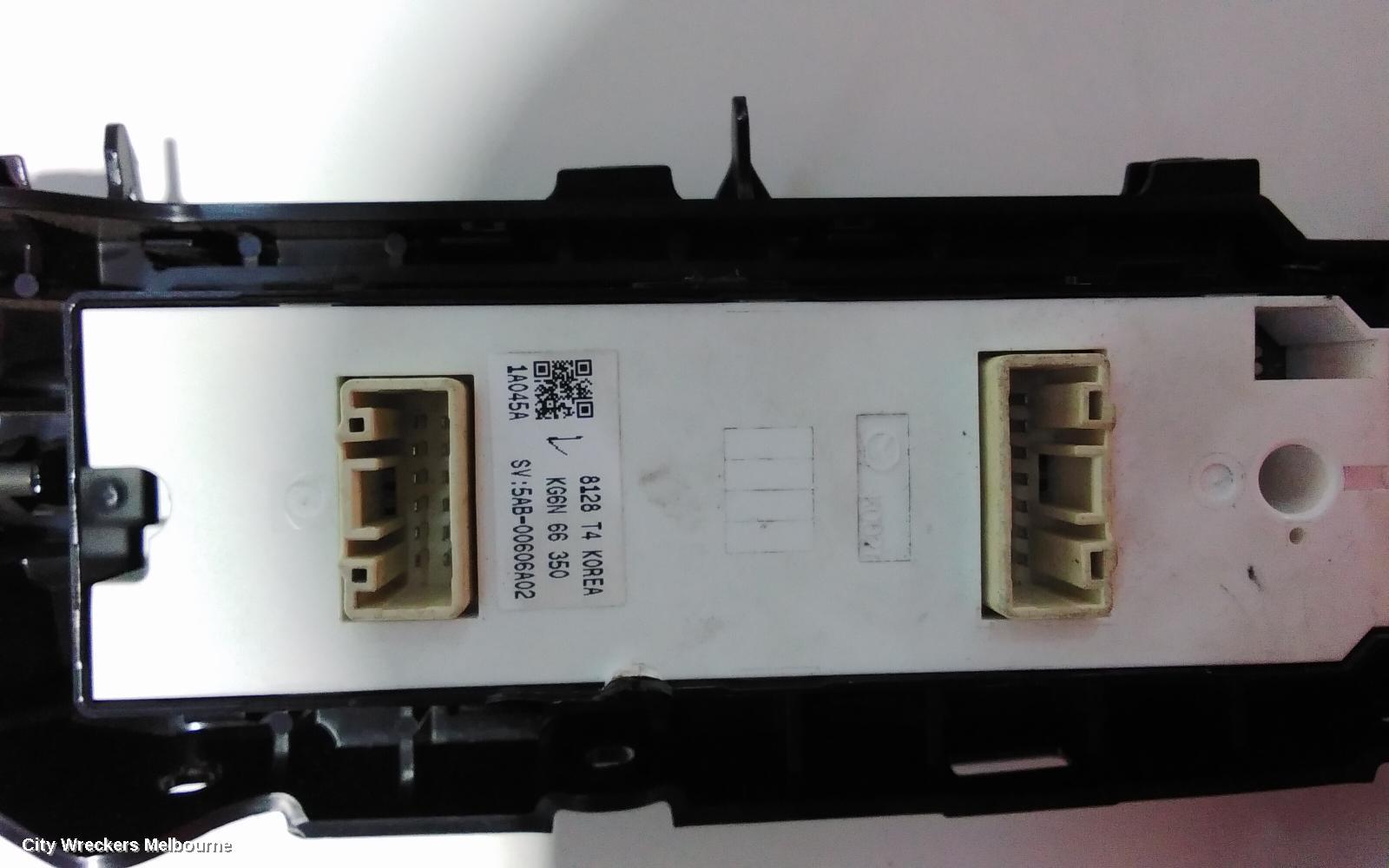 MAZDA CX5 PWR DR WIND SWITCH, RH FRONT (MASTER SWITCH), KF, W/ POWER FOLD TYPE, 02/2017 ONWARDS - Image 2