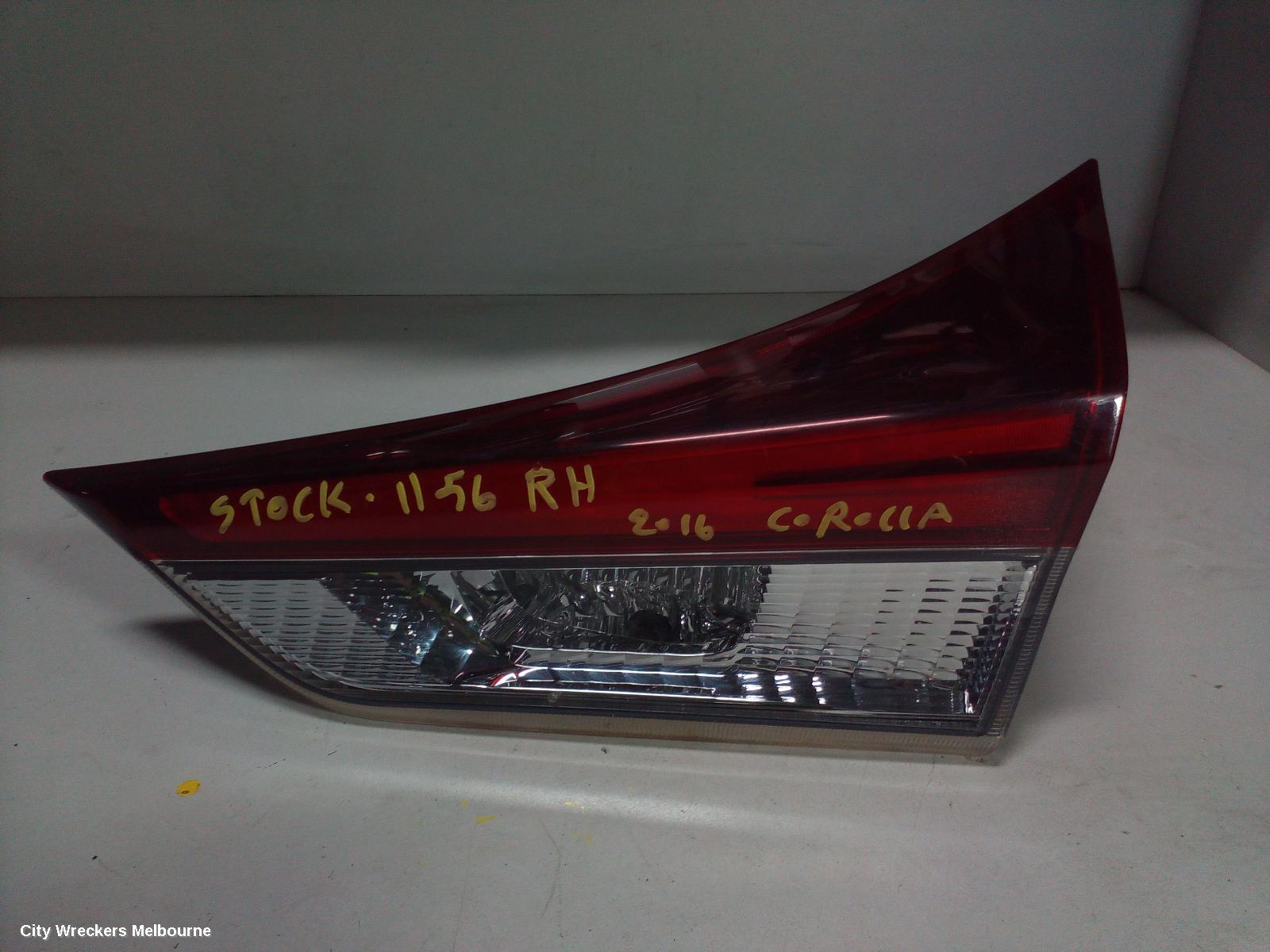 TOYOTA COROLLA REAR GARNISH, TAILGATE LAMP (RH SIDE), ZRE182R/ZWE186R, HATCH, 03/2015 - 06/2018 - Image 1