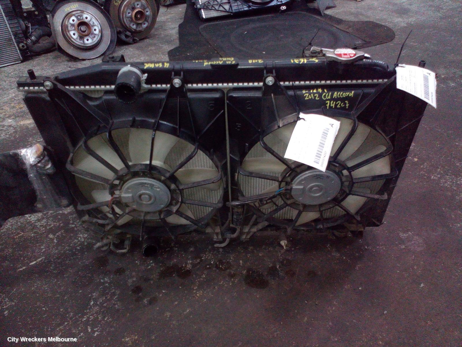 HONDA ACCORD FAN, RADIATOR FAN, 2.4, 8TH GEN, EURO (VIN JHMCU), 06/2008 - 12/2015 - Image 1