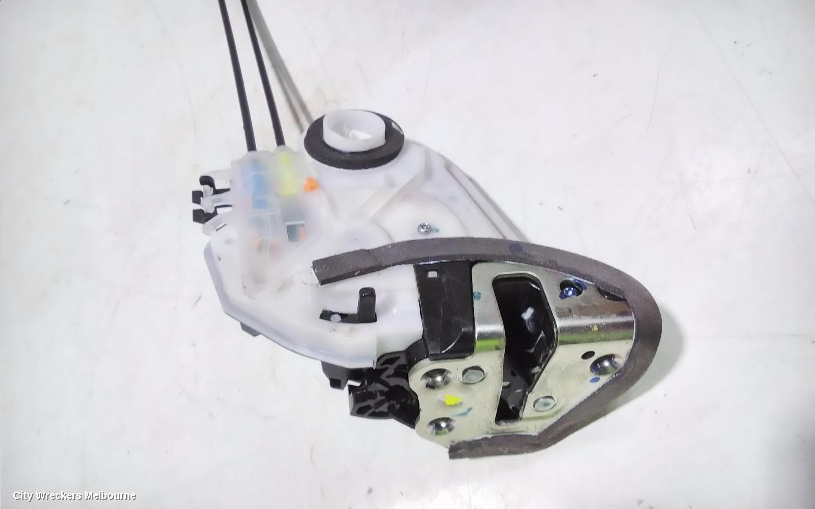 TOYOTA COROLLA DOOR/BOOT/GATE LOCK, RIGHT REAR DOOR LOCK, ZRE172R, 12/2013 - 06/2019 - Image 3
