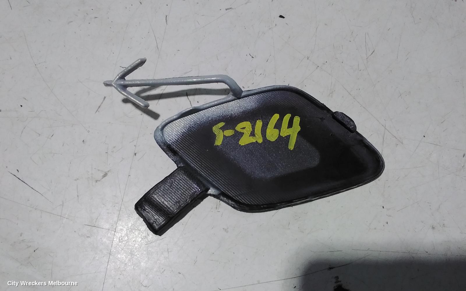 HONDA HRV, RV, 12/2021 ONWARDS, TOWHOOK COVER : 108510 - Image 3