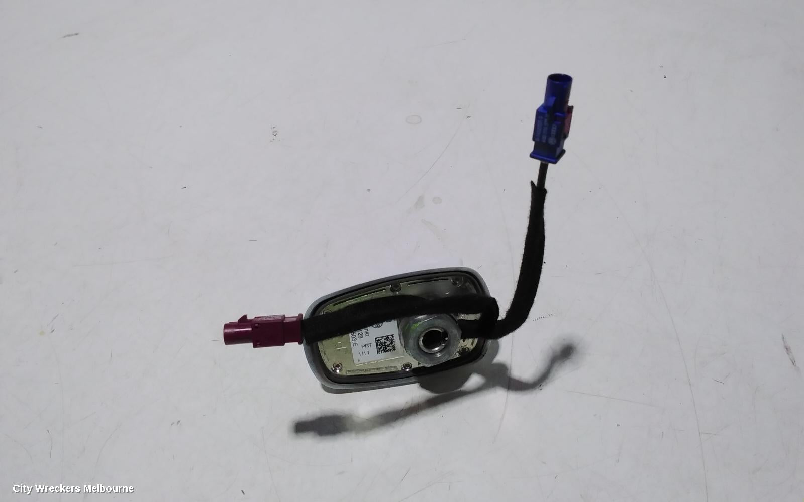 AUDI Q5 ANTENNA, 8R, 03/2009 - 01/2017 - Image 3