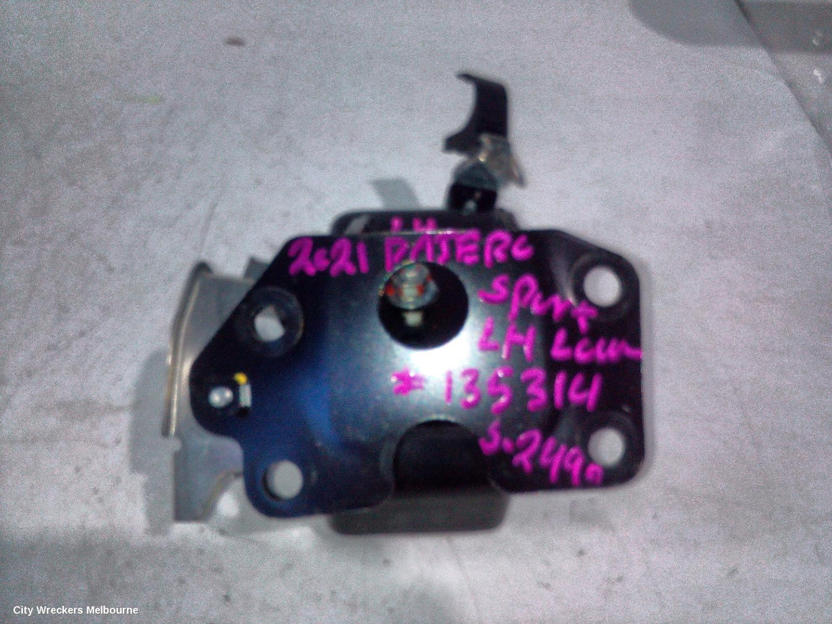 MITSUBISHI PAJERO MOUNT, ENGINE MOUNT, FRONT, LEFT, DIESEL, 2.4, TURBO, 4N15, PAJERO SPORT, QE-QG, 10/2015 ONWARDS - Image 1