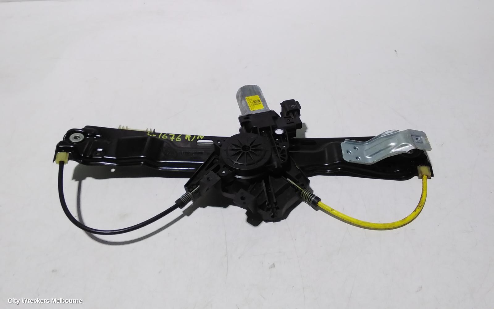 LAND ROVER RANGEROVER EVOQUE RIGHT REAR WND REG/MOTOR, DOOR REG ASSY (REG AND MOTOR), 5DR, L538, 11/2011 - 01/2019 - Image 1
