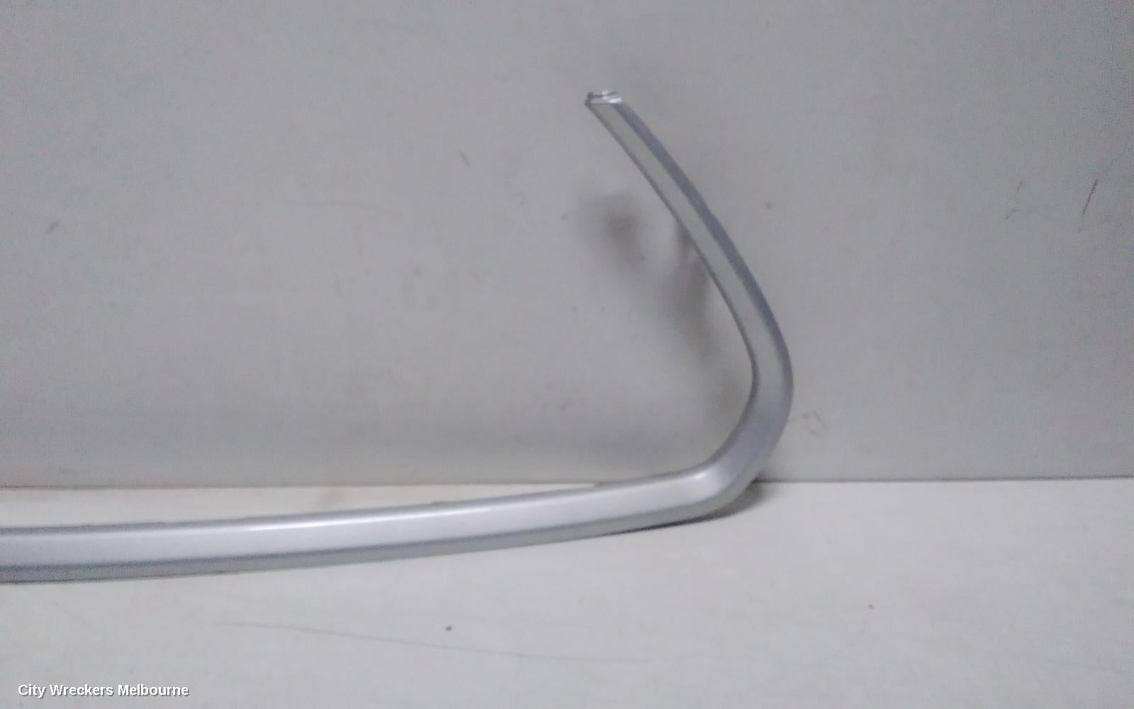 TOYOTA KLUGER GRILLE, RADIATOR GRILLE, GREY, XU70 SERIES, 03/2021 ONWARDS - Image 2