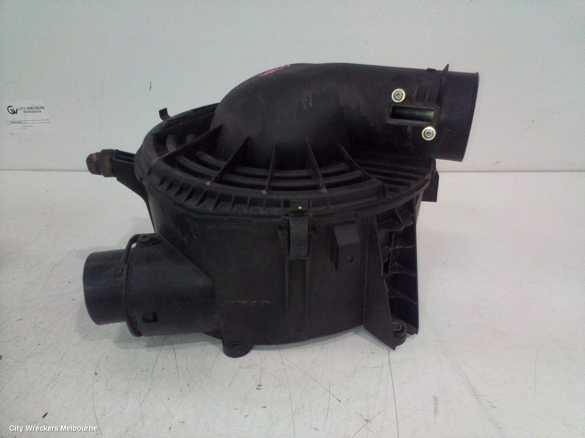 FORD RANGER AIR CLEANER/BOX, PX SERIES 1-2, AIR CLEANER, DIESEL, 2.2, TURBO, P4AT, 06/2011 - 08/2018 - Image 3