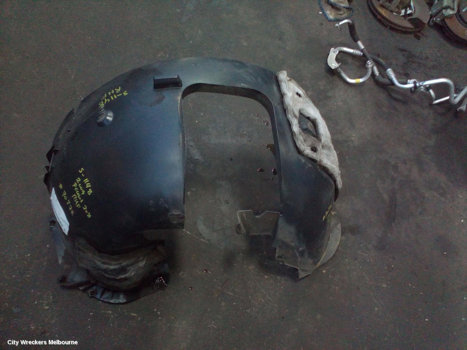 PEUGEOT 308 RIGHT GUARD LINER, T7, 09/2007 - 09/2014 - Image 1