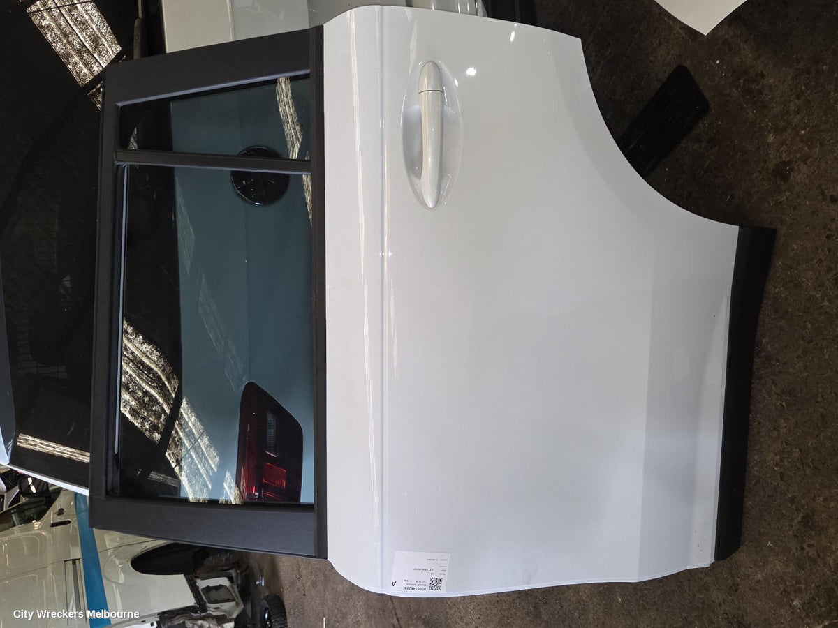 JAECOO J5 LEFT REAR DOOR/SLIDING, 1ST GEN, 08/2025 ONWARDS - Image 1