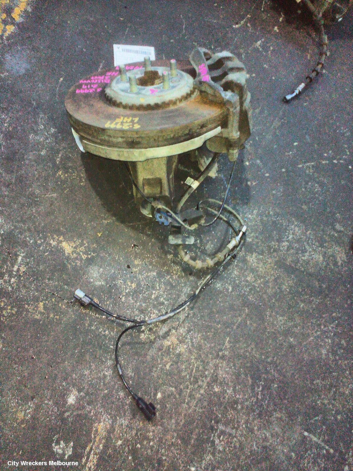 LAND ROVER DISCOVERY SPORT LEFT FRONT HUB ASSEMBLY, L550, PETROL, 07/2019 ONWARDS - Image 3