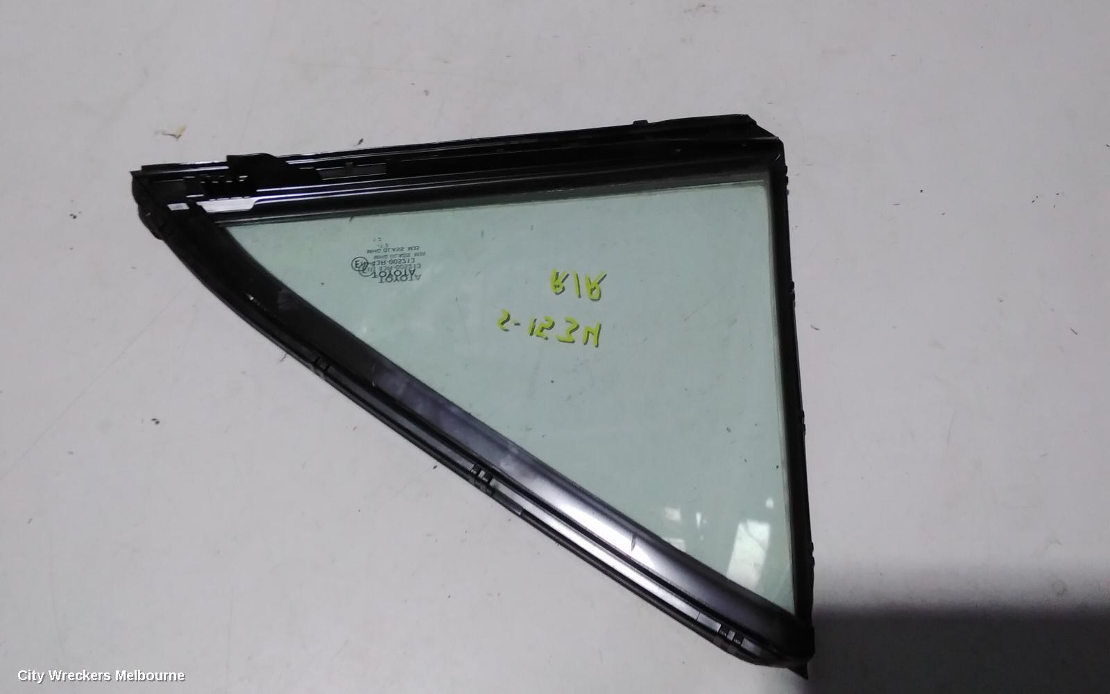 TOYOTA CAMRY RIGHT REAR 1/4 DOOR GLASS, ASV50/AVV50, 12/2011 - 05/2015 - Image 3