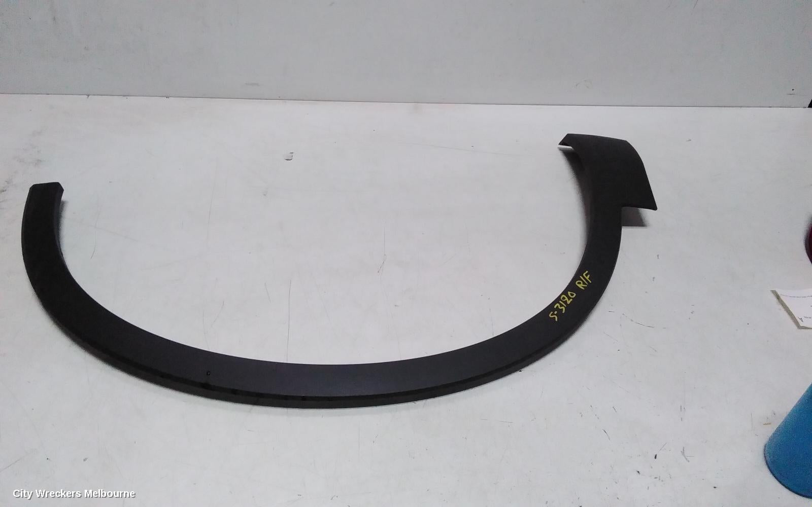 VOLVO XC40 WHEEL ARCH FLARE, RH FRONT, 02/2018 ONWARDS - Image 1