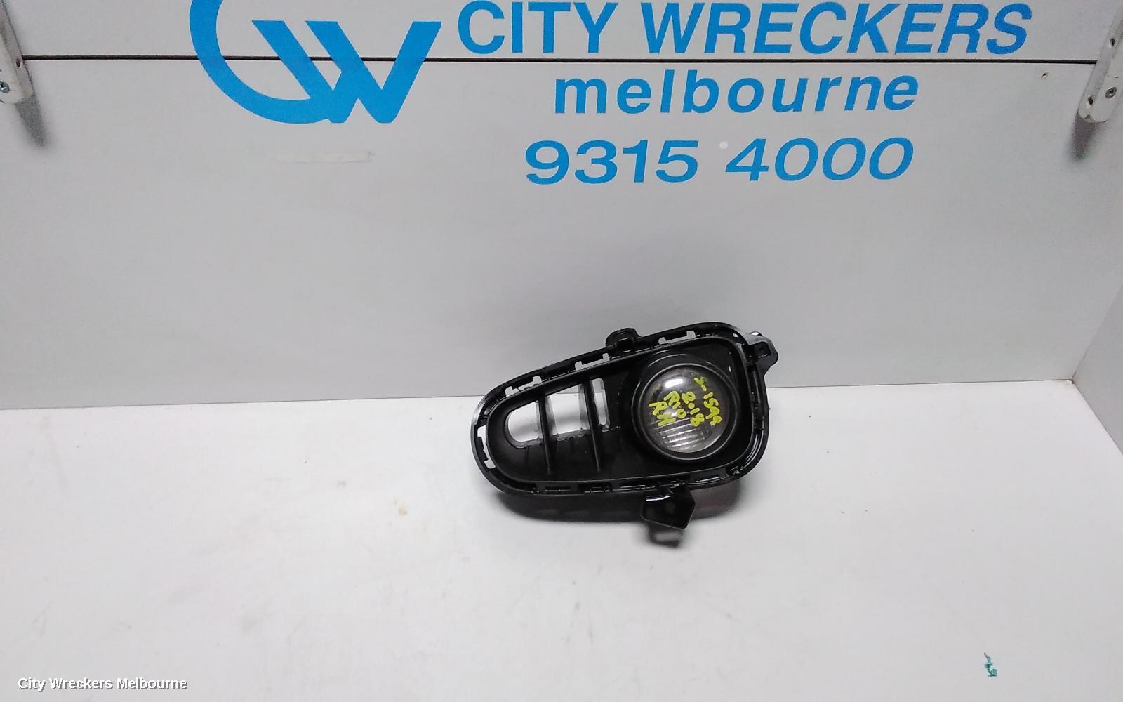 KIA RIO RIGHT INDICATOR/FOG/SIDE, BUMPER FOGLAMP, YB, PROJECTOR TYPE, 12/2016 ONWARDS - Image 1