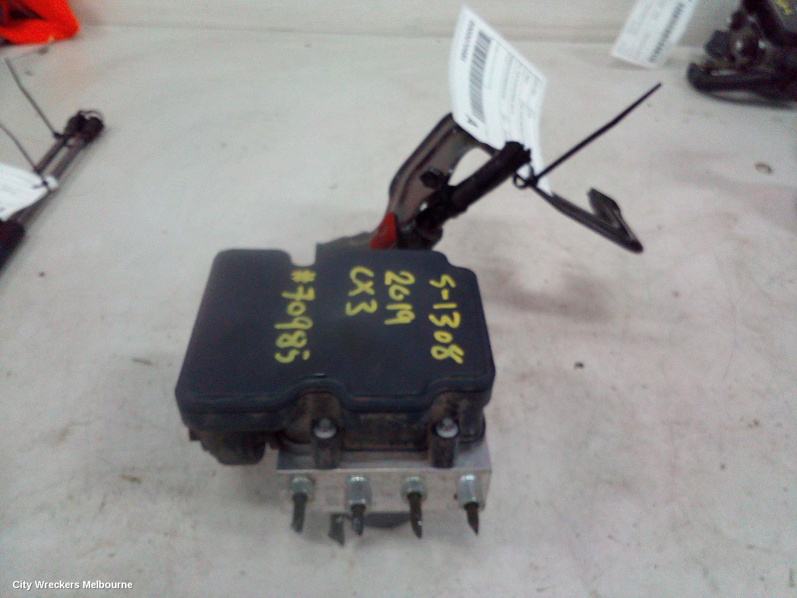 MAZDA CX3 ABS PUMP/MODULATOR, DK, P/N D10K437A0A, 03/2015 ONWARDS - Image 3