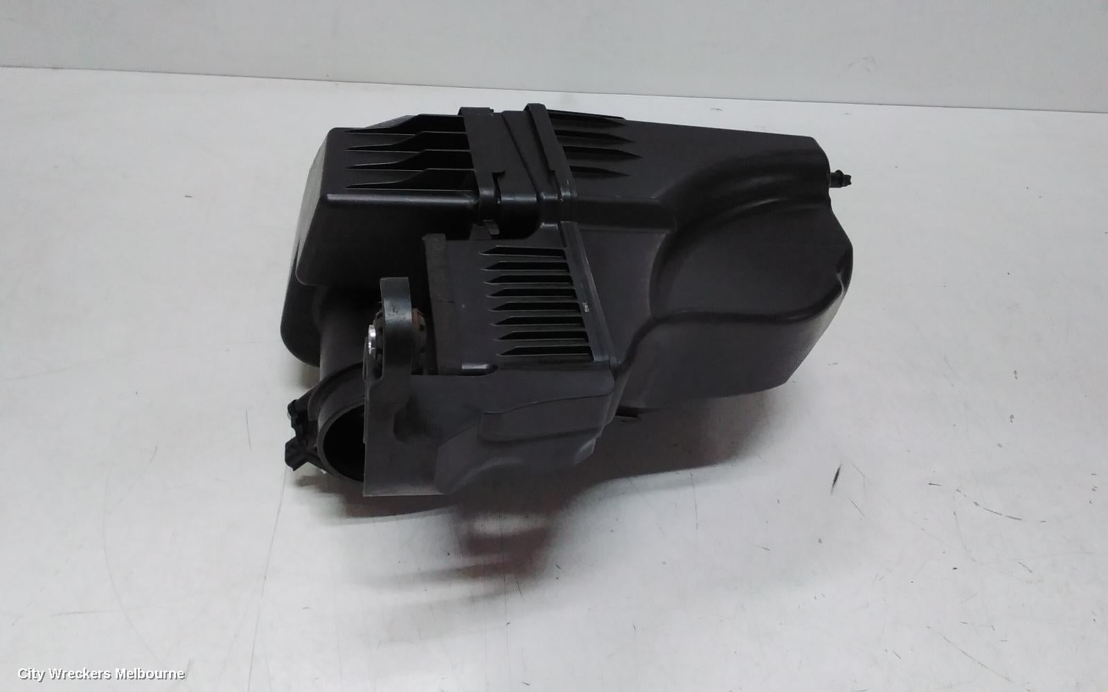 MITSUBISHI OUTLANDER AIR CLEANER/BOX, AIR CLEANER, PETROL, 2.5, PR25, ZM, 08/2021 ONWARDS - Image 3
