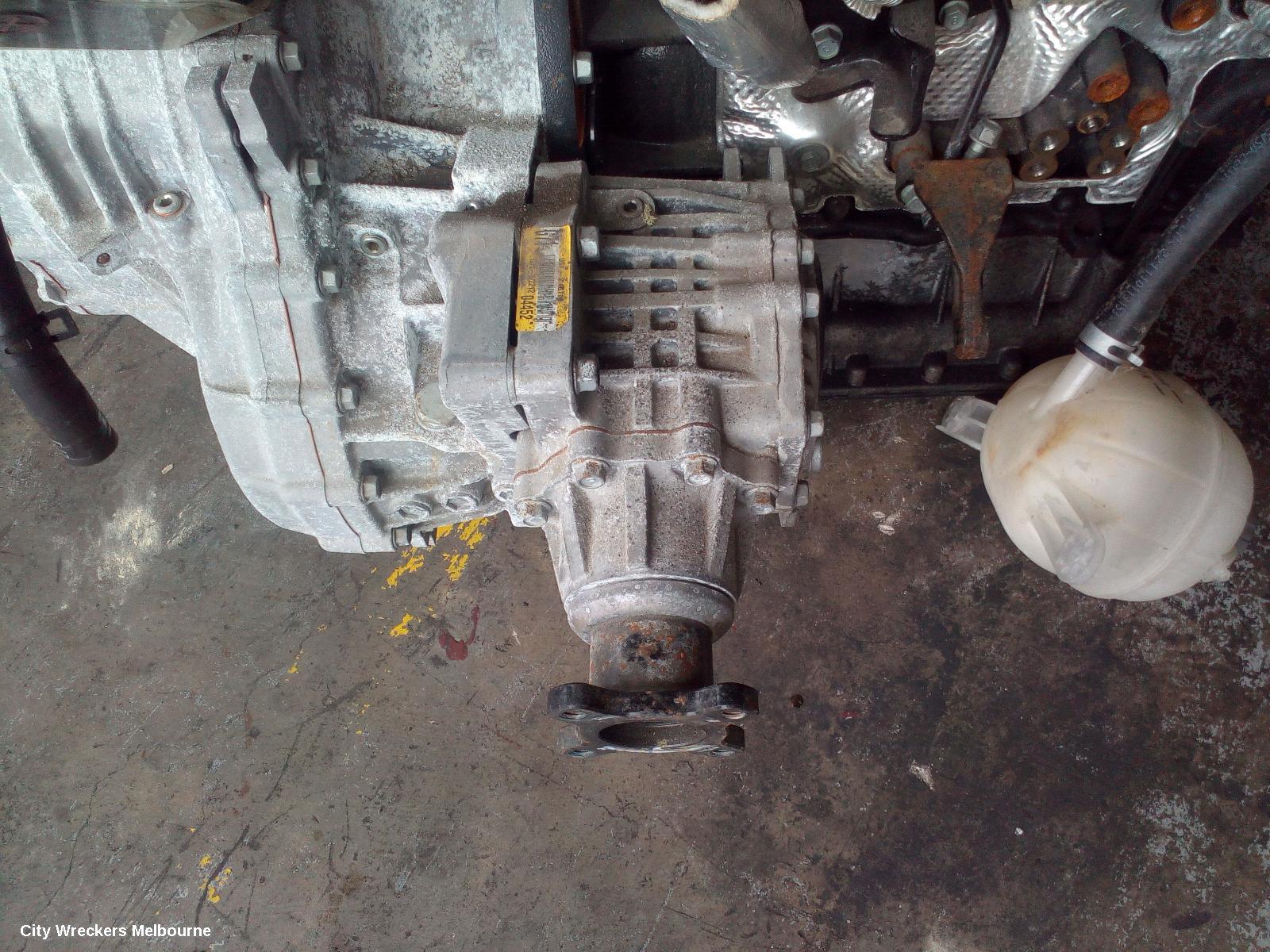 HYUNDAI STARIA TRANSFER CASE, US4, 04/2021 ONWARDS - Image 1