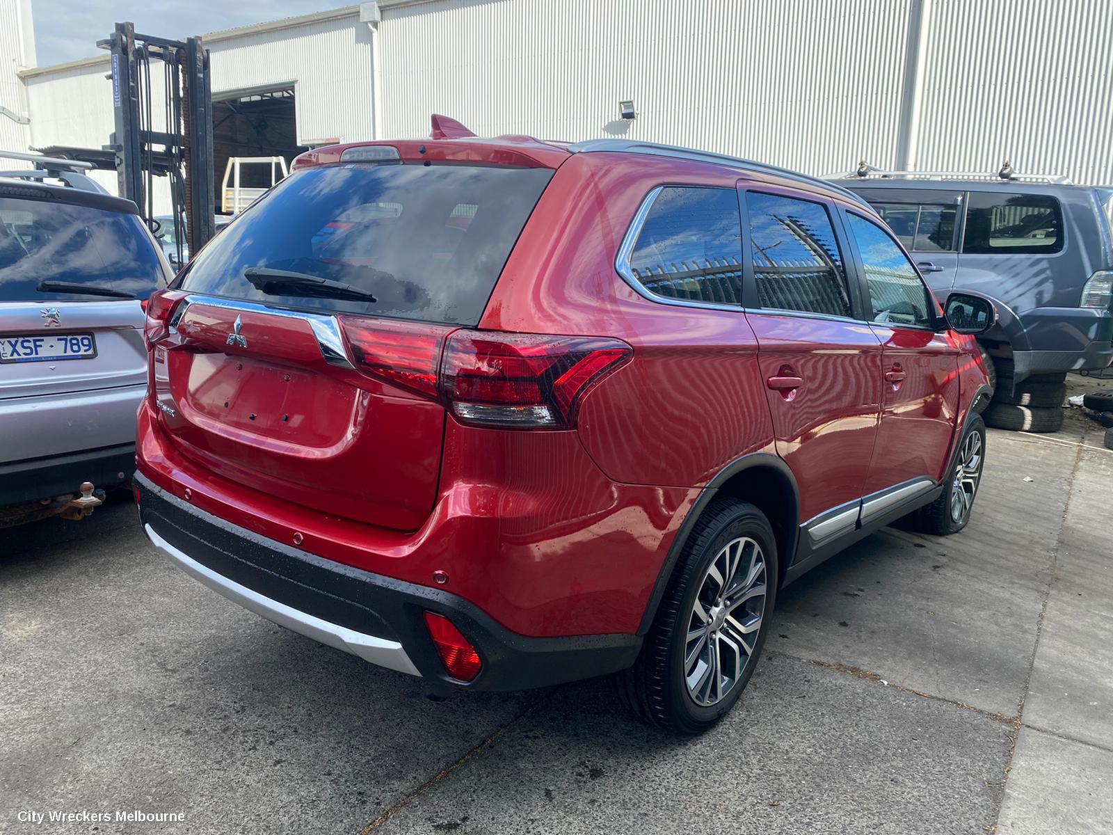 MITSUBISHI OUTLANDER LEFT FRONT DOOR WINDOW, ZJ-ZL, 10/2012 ONWARDS - Image 3