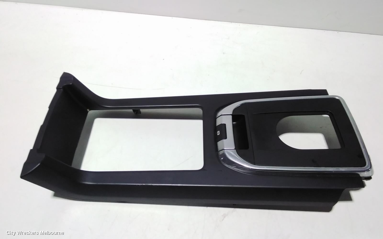 LAND ROVER DISCOVERY SPORT HANDBRAKE LEVER, L550, 01/2015 ONWARDS - Image 1