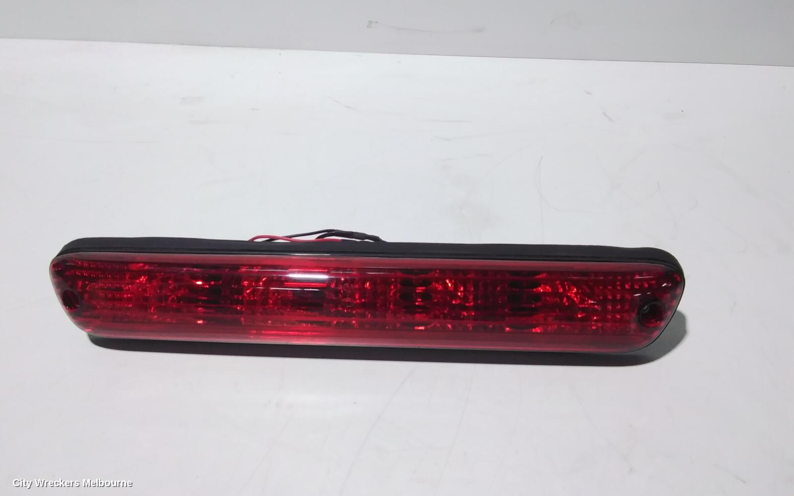 GREAT WALL V200/V240 HIGH LEVEL STOPLIGHT, K2 SERIES 1, 06/2009 - 03/2011 - Image 1