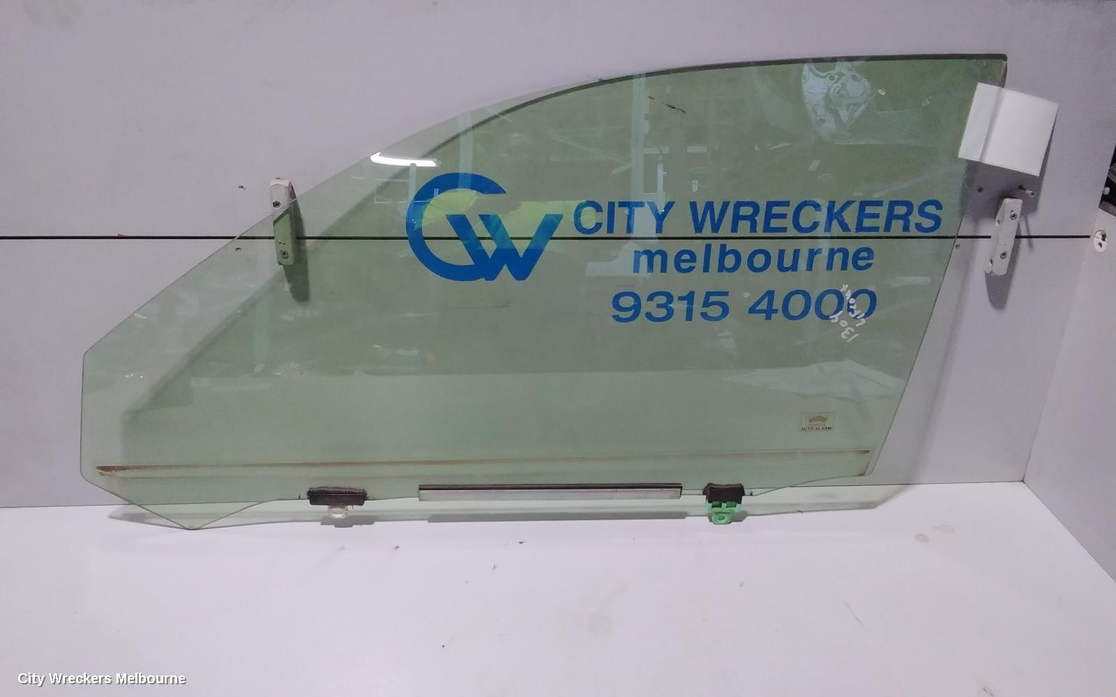 TOYOTA KLUGER LEFT FRONT DOOR WINDOW, GSU40-GSU45, 05/2007 - 02/2014 - Image 1