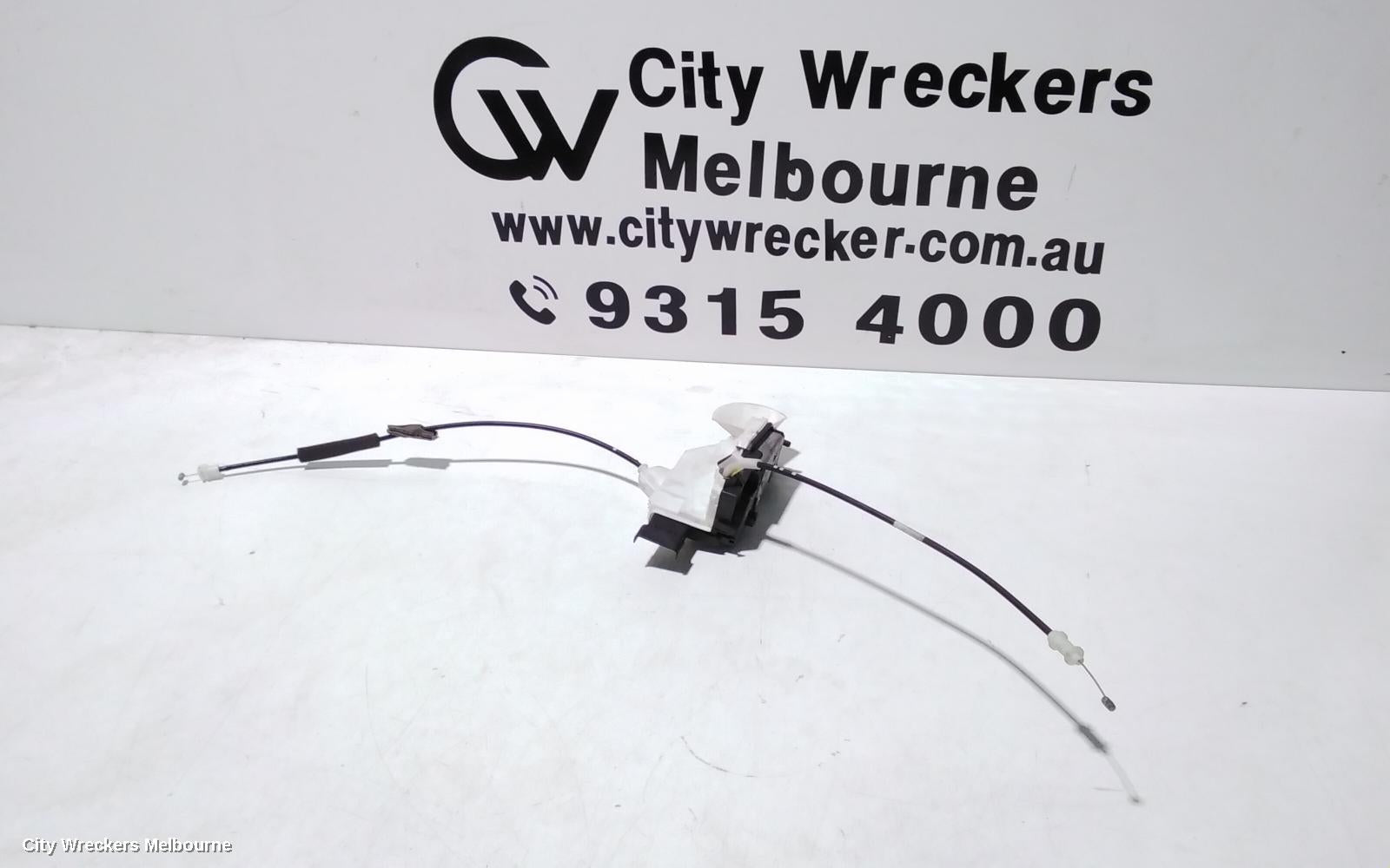 PEUGEOT 508 DOOR/BOOT/GATE LOCK, LEFT FRONT DOOR LOCK, NON DEADLOCK TYPE, 05/2011 - 09/2016 - Image 1