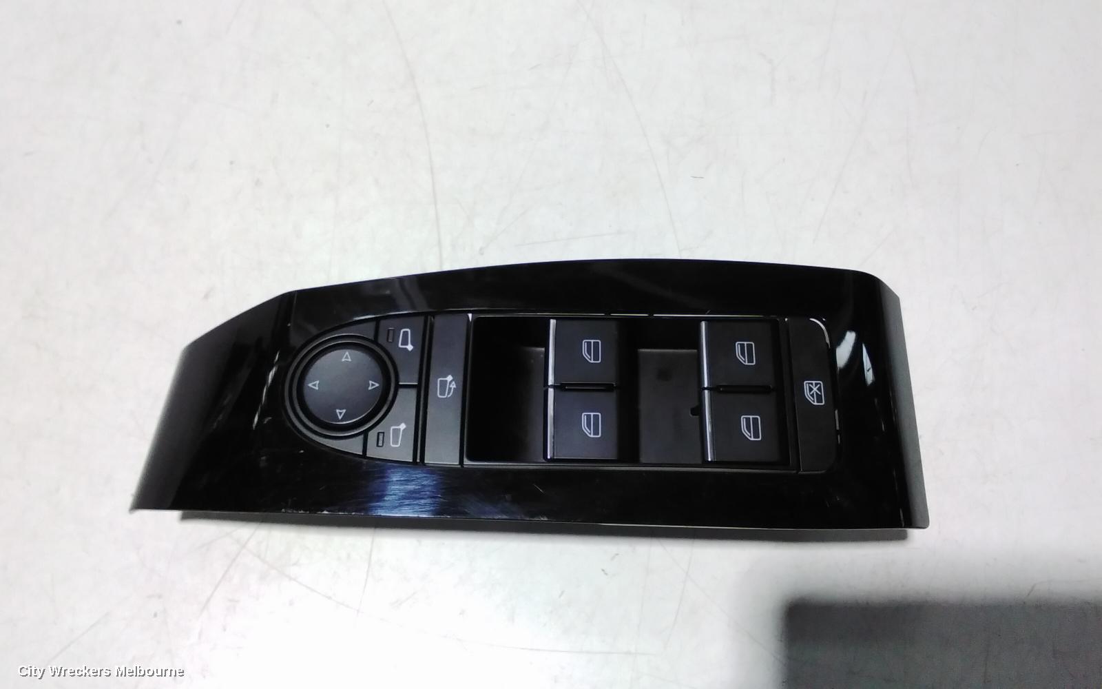 MAZDA 3 PWR DR WIND SWITCH, RH FRONT, BLOCK MASTER SWITCH, POWER, AUTO FOLD TYPE, BP, 03/2019 ONWARDS - Image 3