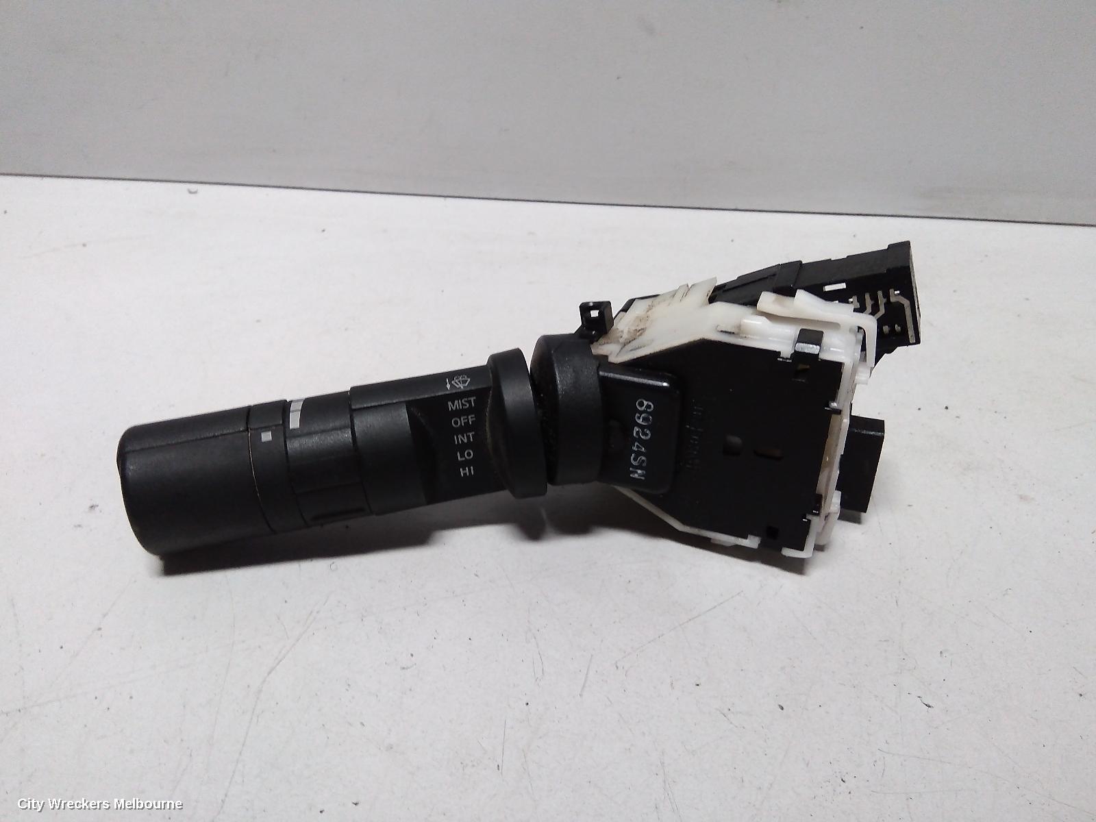 NISSAN NAVARA COMBINATION SWITCH, D40, WIPER SWITCH, 09/2005 - 08/2015 - Image 1