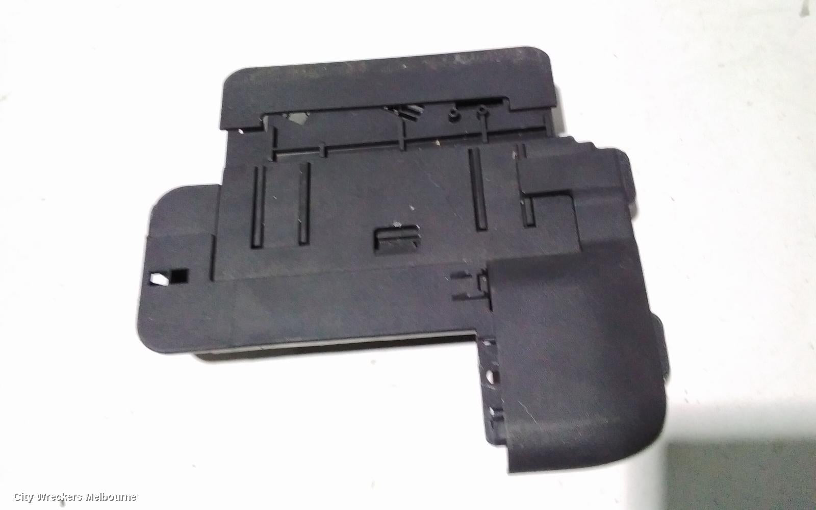 PEUGEOT 407, 09/2004 - 06/2011, 9663279180 RHF SEAT CONTROL MODULE : 81416 - Image 3