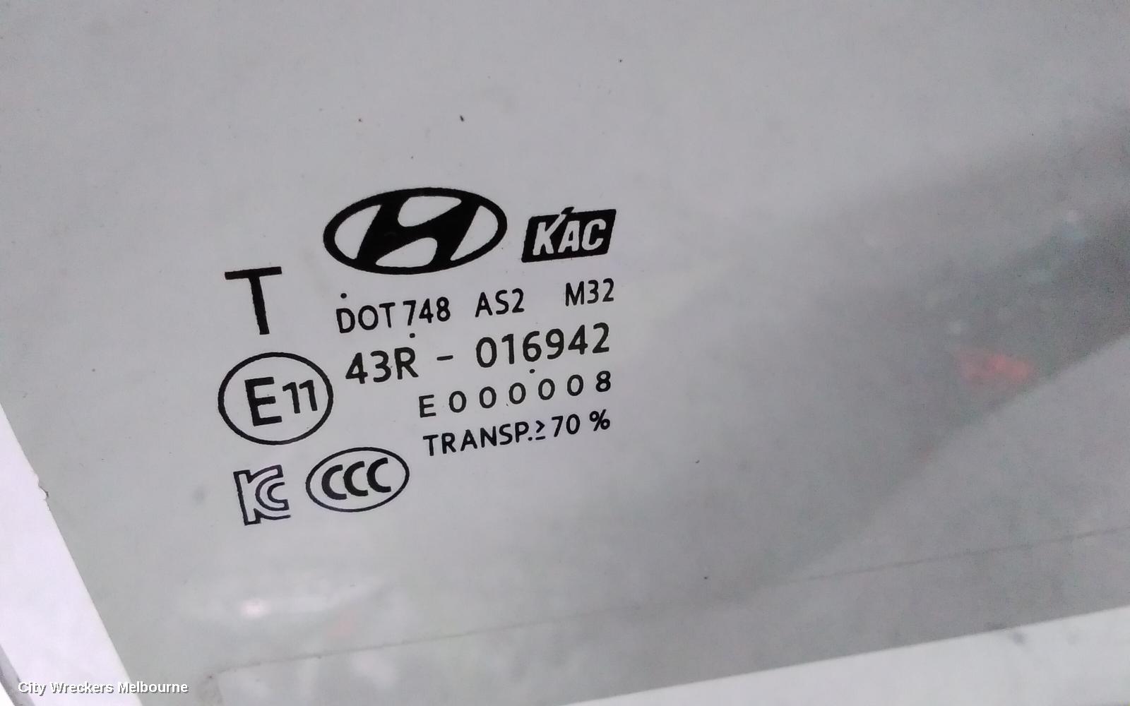 HYUNDAI I30 RIGHT REAR DOOR WINDOW, PD, HATCH (S. KOREA VIN KMHH), 03/2017 ONWARDS - Image 3