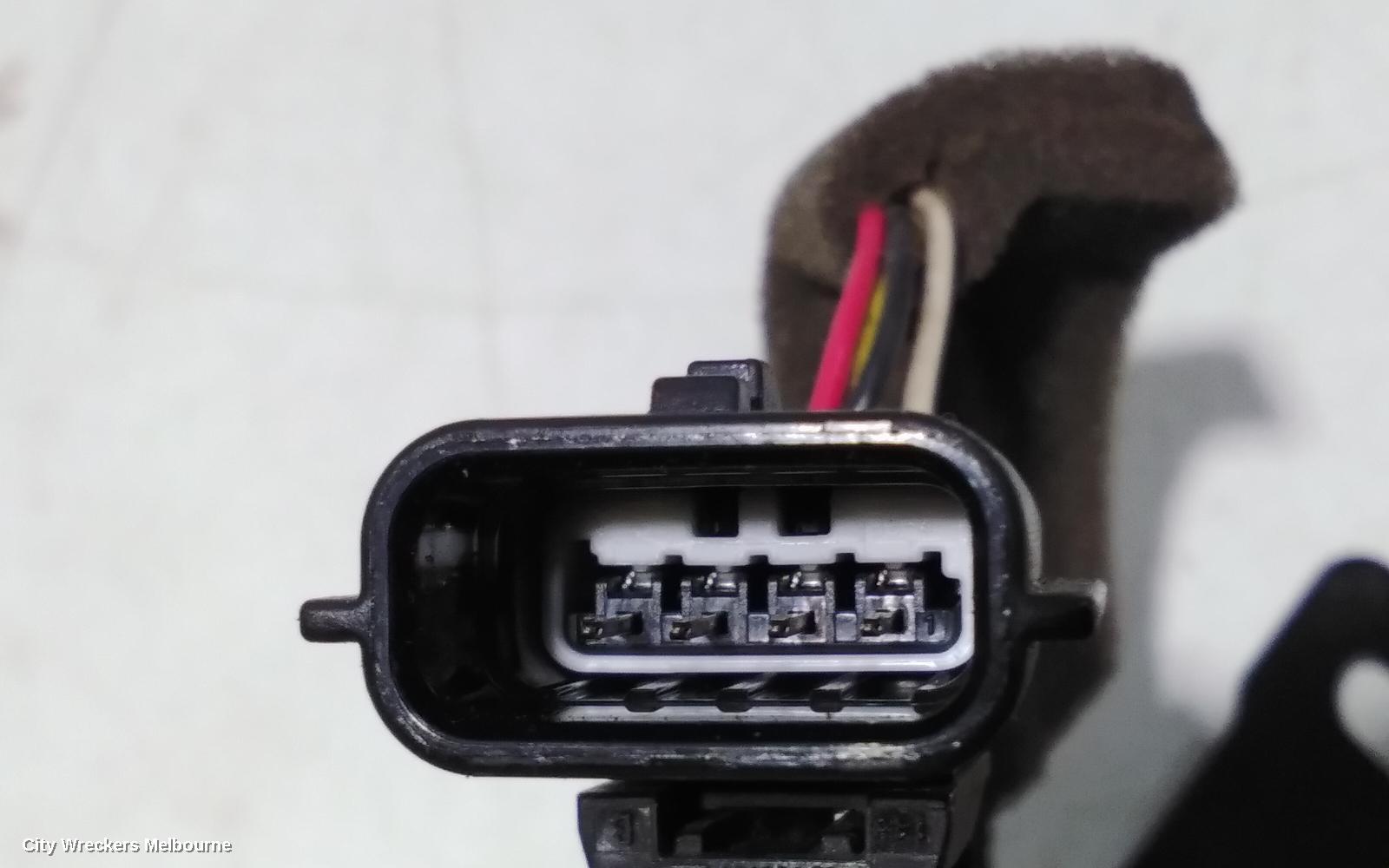 NISSAN PATHFINDER, R52, 06/2013 - 04/2021, FRONT CAMERA BEHIND GRILL: 94425 - Image 3