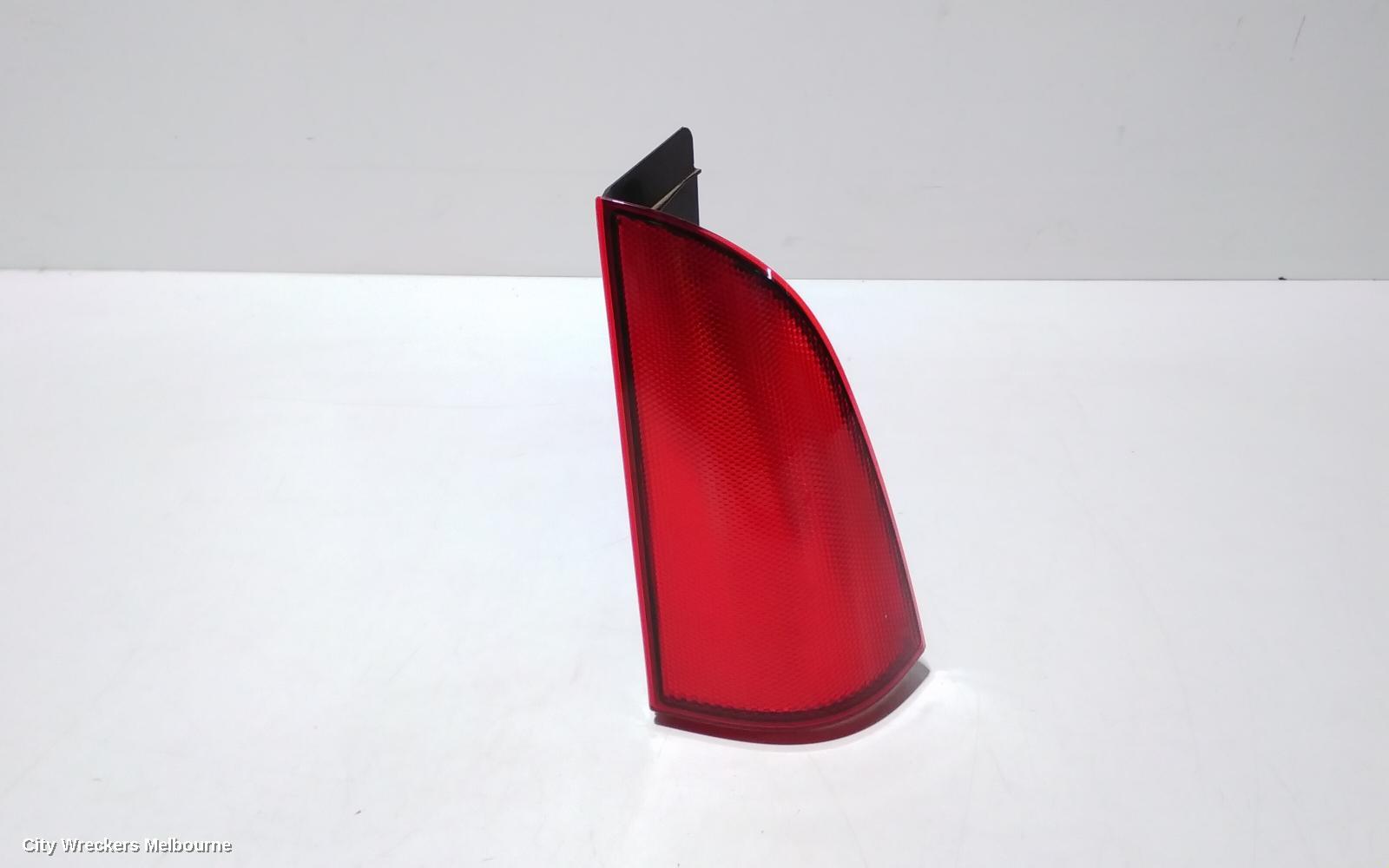 MERCEDES VITO RIGHT TAILLIGHT, UPPER TAILGATE, 639, 02/2006 - 02/2015 - Image 1
