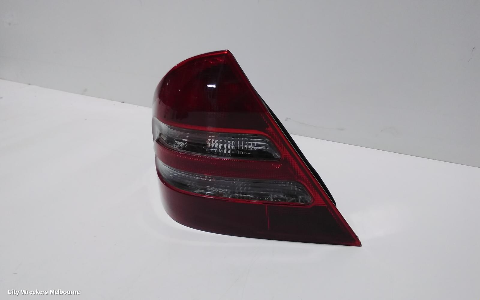 MERCEDES C CLASS LEFT TAILLIGHT, W203, SEDAN, 11/2000 - 09/2002 - Image 3